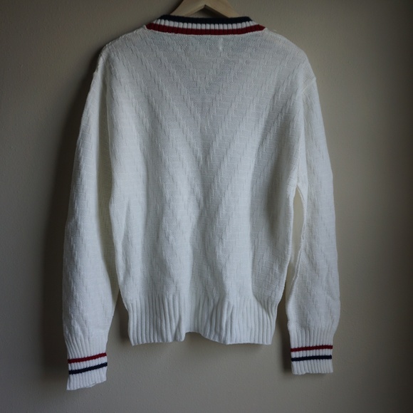 Vintage John Newcombe Men's Large White Sweater - Picture 3 of 8